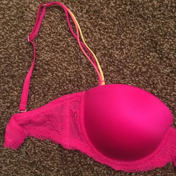 Victoria Secret PINK Bra - Picture 3 of 5